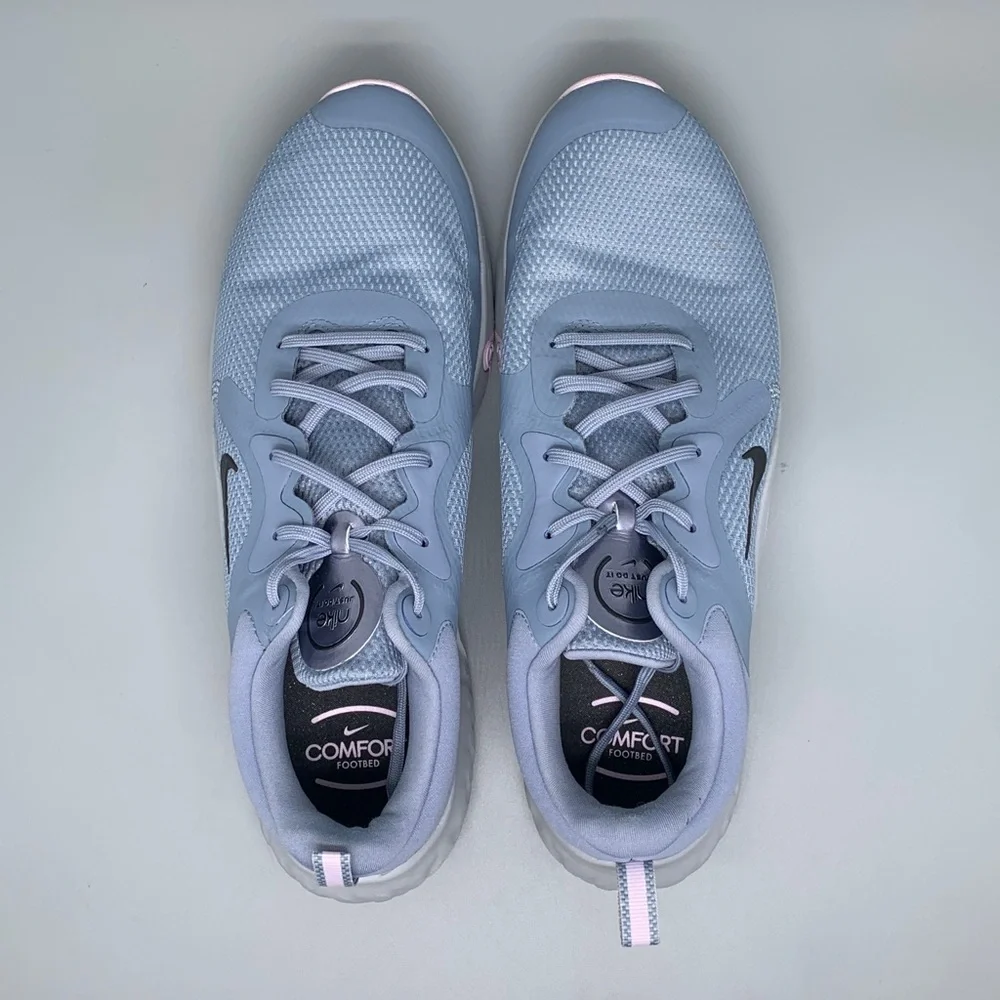 Nike title renew